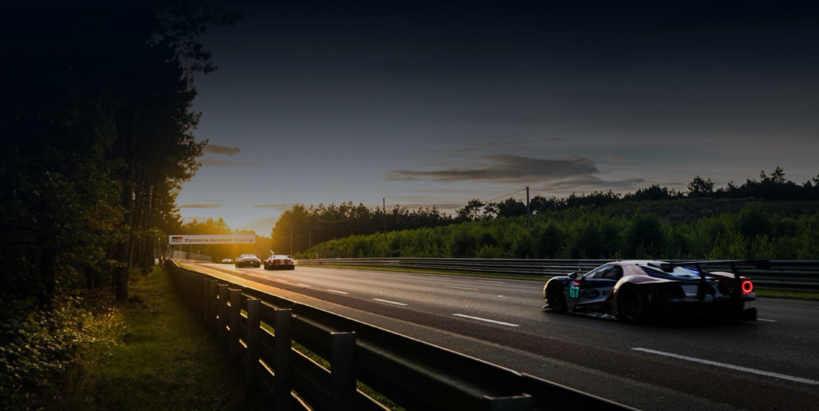 Visuel de fond de la page 404 Defournoux - Circuit du Mans