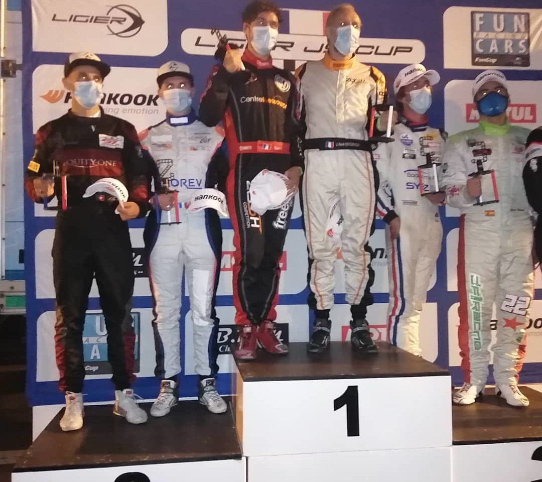 Podium ligier js2r 10 CASTELLET